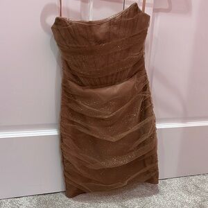 Tan/ nude color. Glitter, corset, boning, faux leather short, strapless, xs